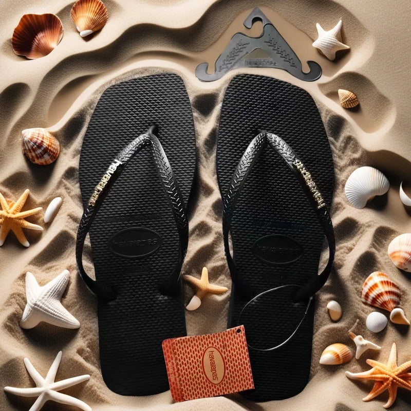 Summer 2025 New Women's Square Toe Flip Flops Outdoor Beach Sandals Luxury Women's Casual Slippers Size 35-42 Women's Shoes