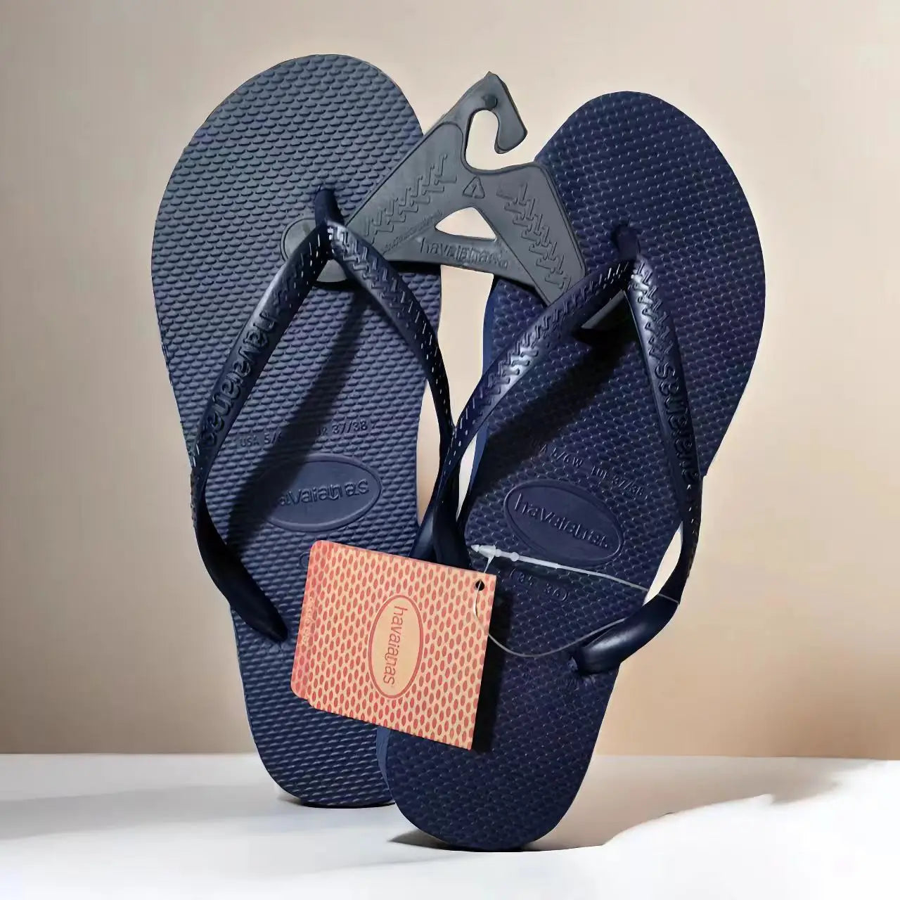 Summer New 2025 Women Flip Flops Summer Outdoor Slippers Travel Outdoor Beach Slippers Fashionable Women Shoes Zapatos De Mujer